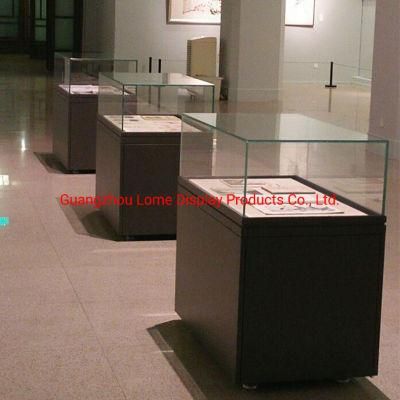 Museum Quality Glass Showcase High End Museum Display Table Cabinets