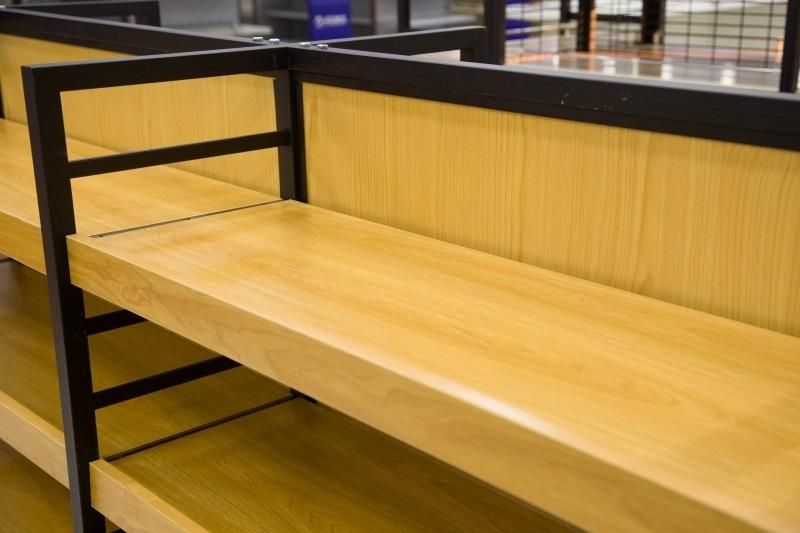 New Fashion Design Steel Wooden Supermarket Shelf for Display Goods