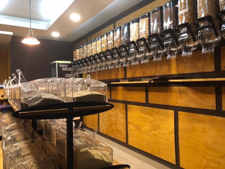 Self--Service Transparent Container Bulk Candy Container