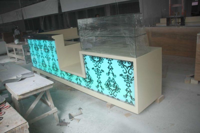 Custom Made LED Corian Commercial Bar Counter